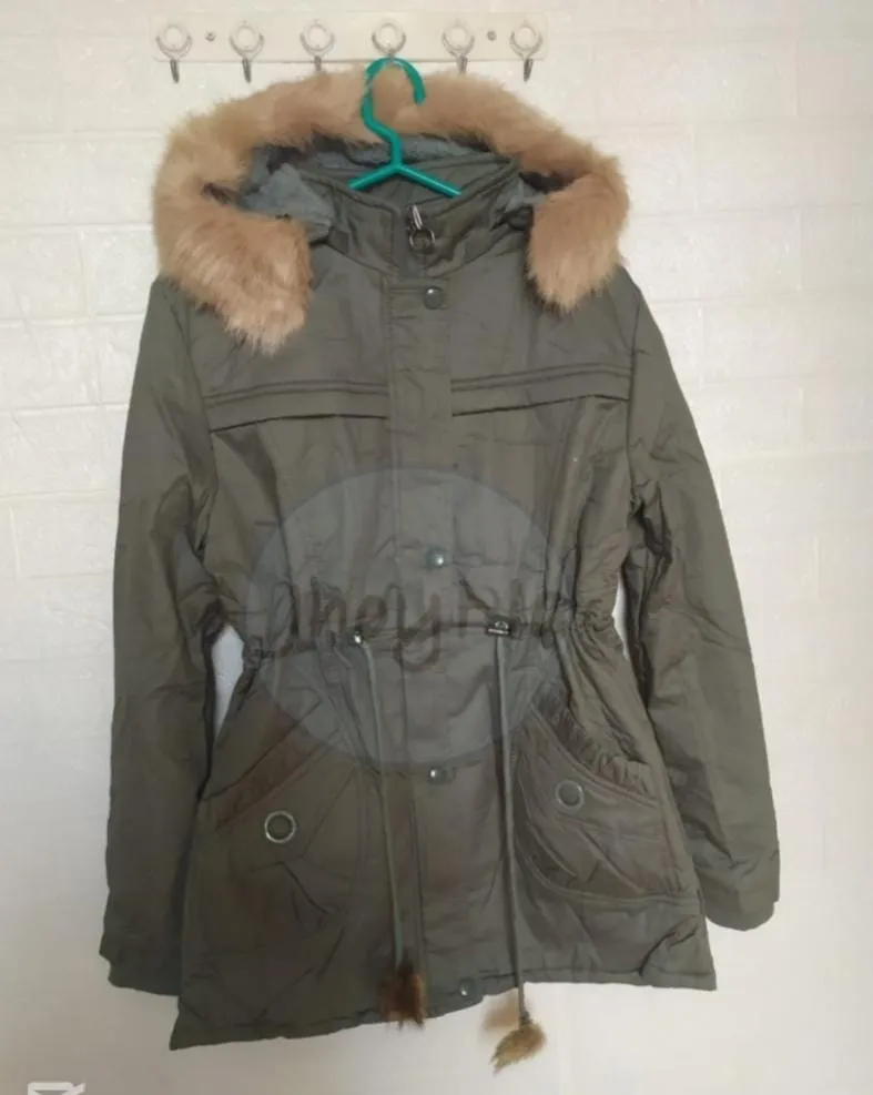 Parkas color verde jade