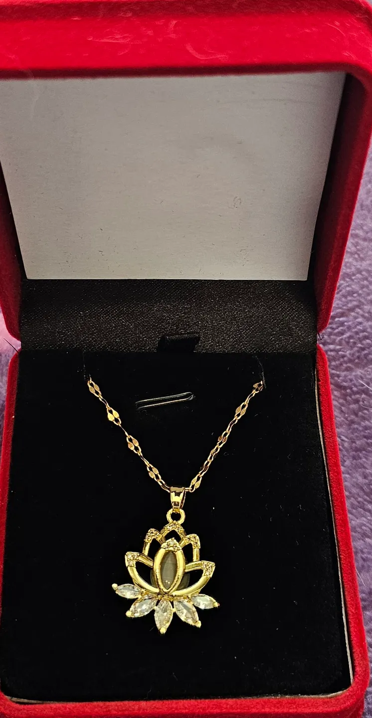 Collar de flor de loto 