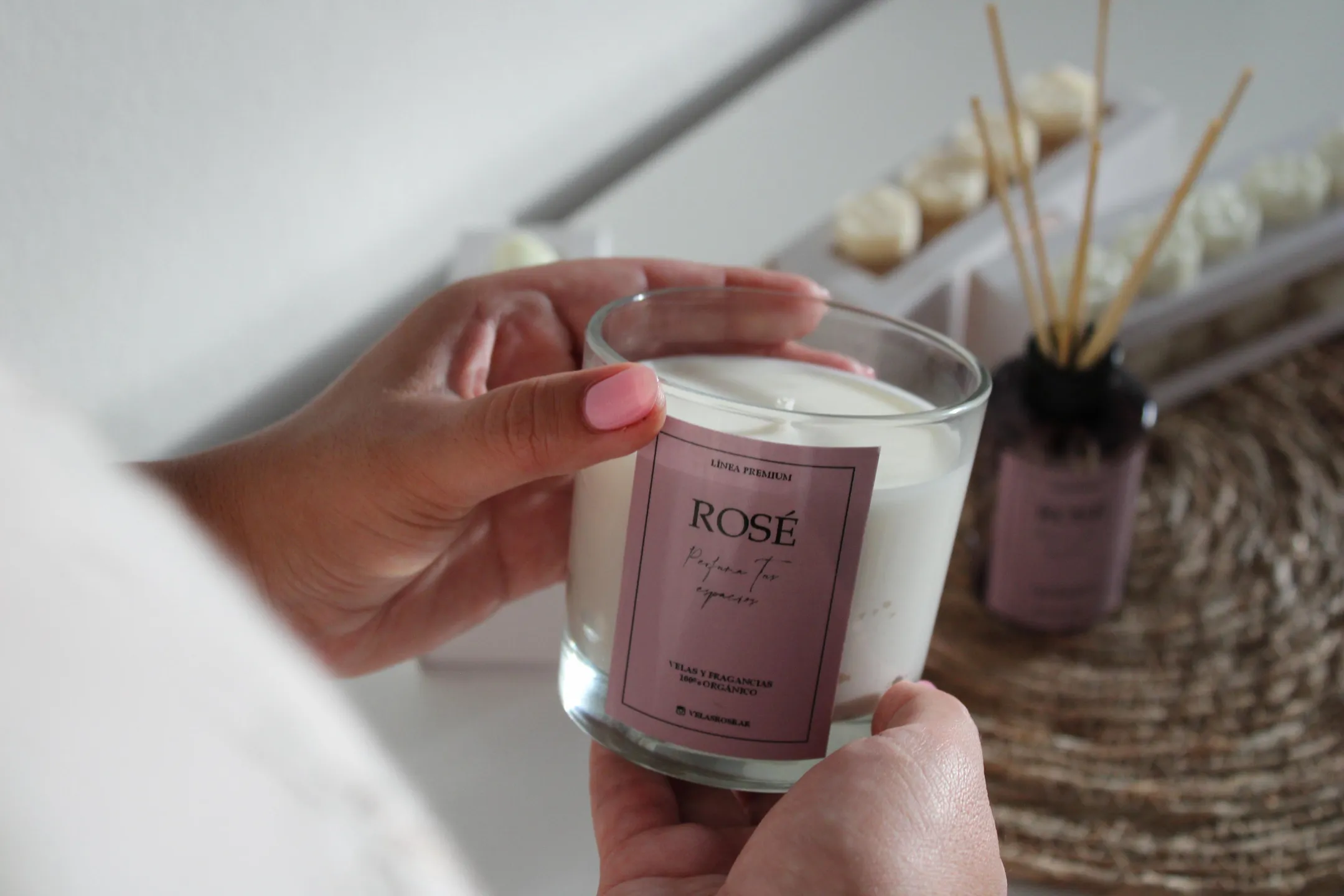 Rose perfumes en blend