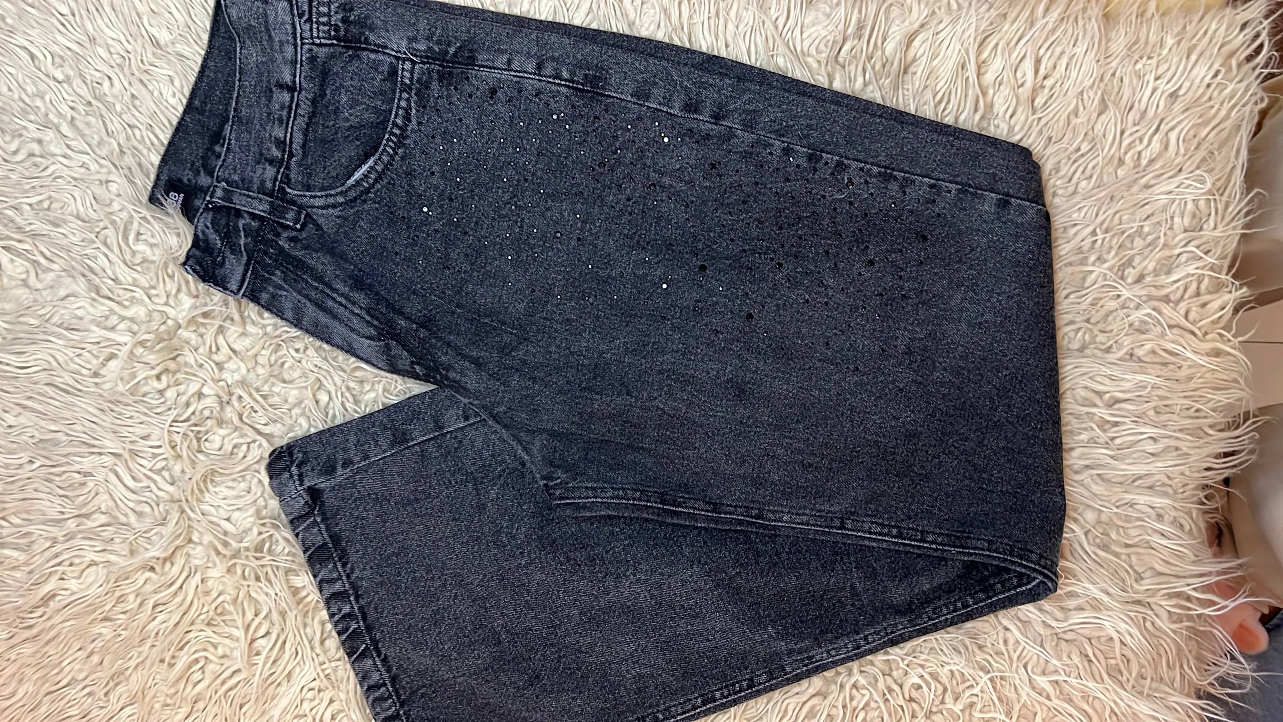 Wide leg negro nevado con stras