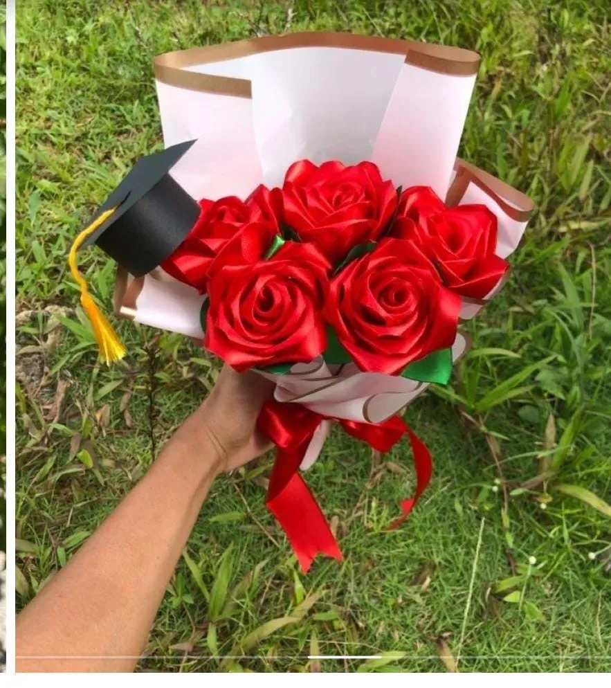 Ramo de 5 Rosas Eternas 
