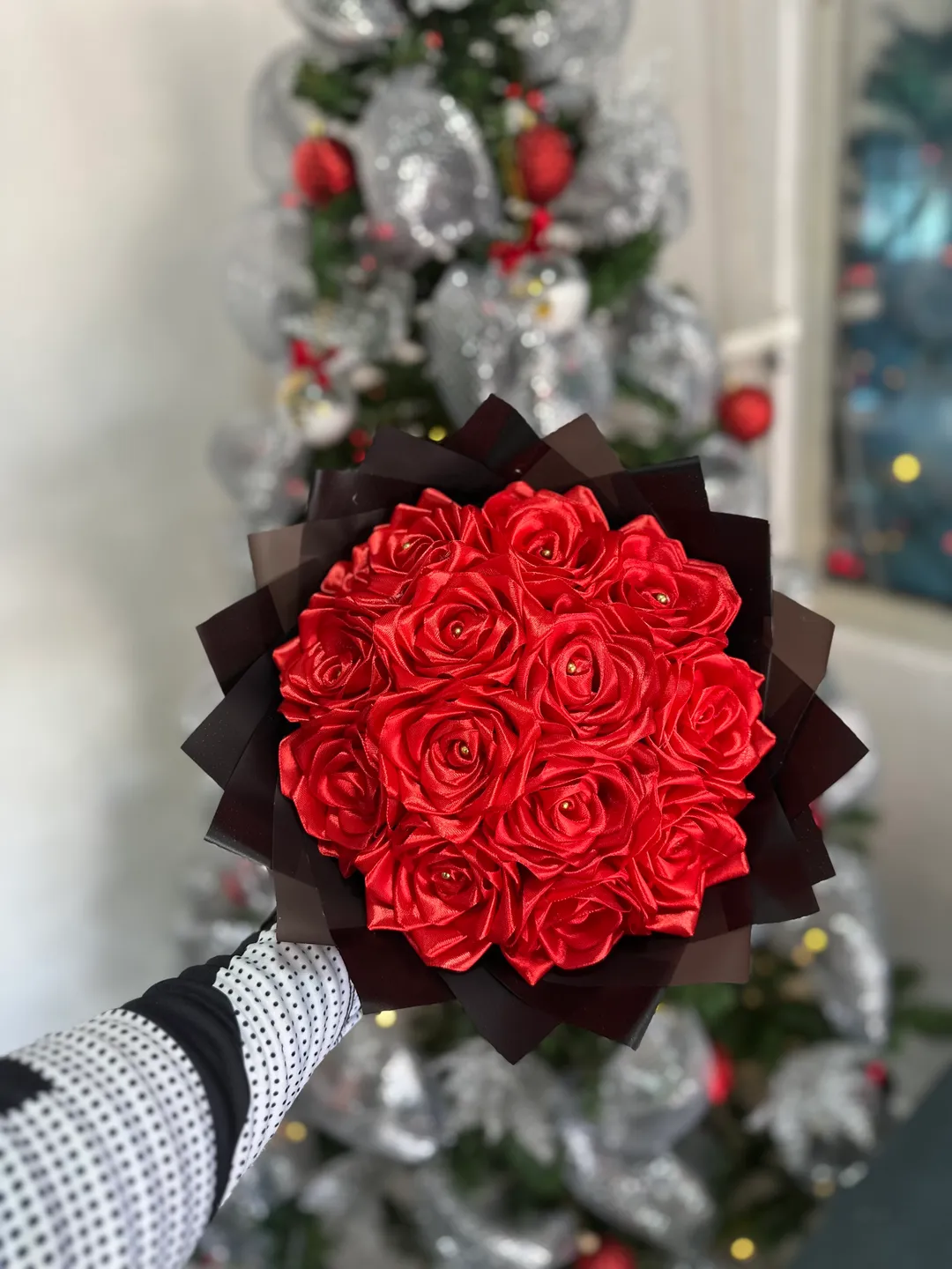 Ramo de 13 Rosas Eternas 